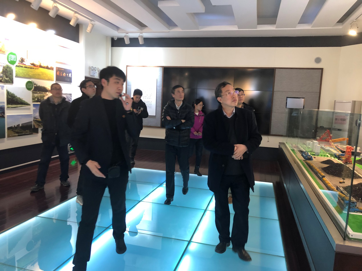 公司董事長王英杰帶領(lǐng)中科院地理所三位專家來秦對《秦皇島市歷史文化旅游資源保護(hù)與開發(fā)方案》項(xiàng)目進(jìn)行實(shí)地考察